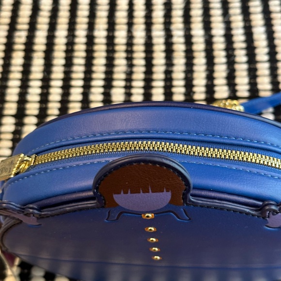 Wamer Bros Willy Wonka Chocolate Factory Violet Beauregarde Blueberry Crossbody - Picture 8 of 16